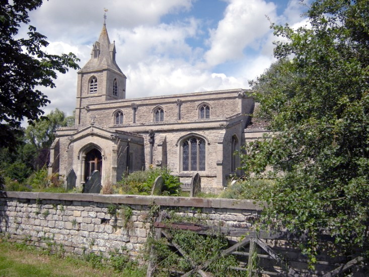 St Margarets - Luddington in the Brook
